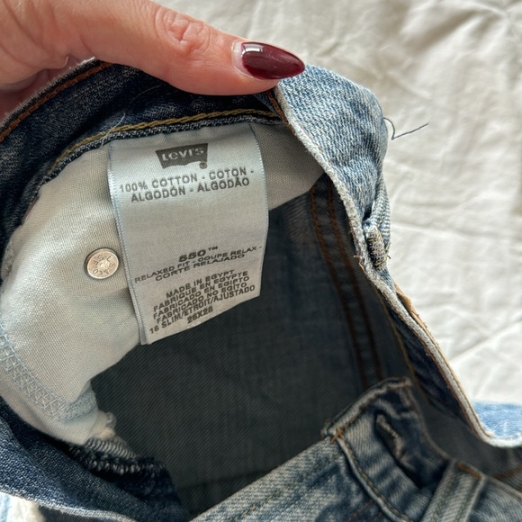 Levi’s cutoffs - Picture 4 of 4